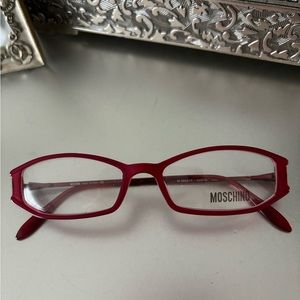 Moschino eyeglasses
